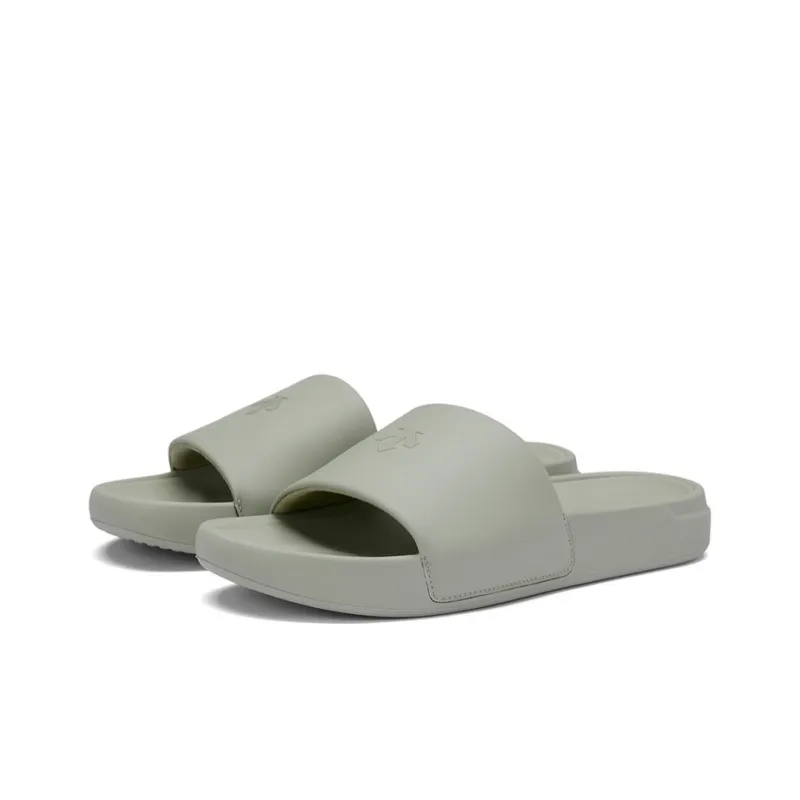 DESCENTE MODERN STYLE Slip Resistant Slide Slippers Women's Light Khaki-1