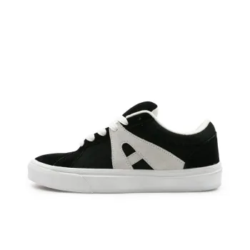 I'm shopping Skateboard Shoes Unisex Low-Top Black