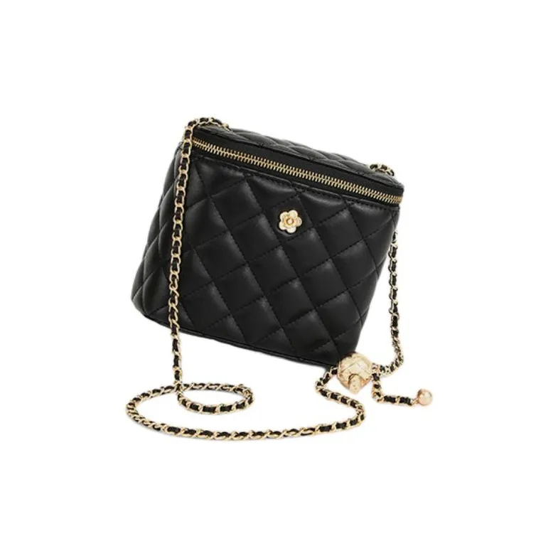 C°BANNER Cow Leather With Synthetic Leather Small Square Bag, Chain Bag, Shoulder Bag Regular Women's Piano Black-4