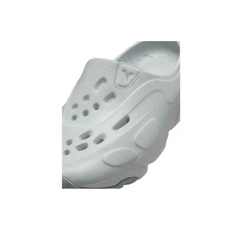 Jordan Roam Light Silver Light Pumice-1