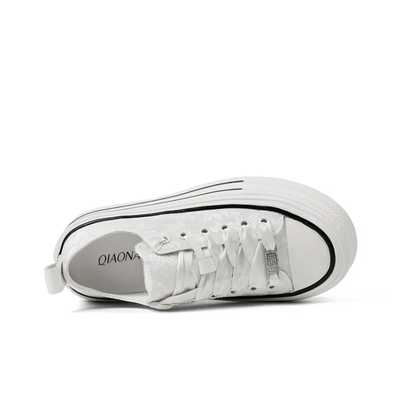QIAONAI Low Top Skateboard Shoes Women's White-4