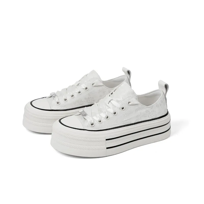 QIAONAI Low Top Skateboard Shoes Women's White-2