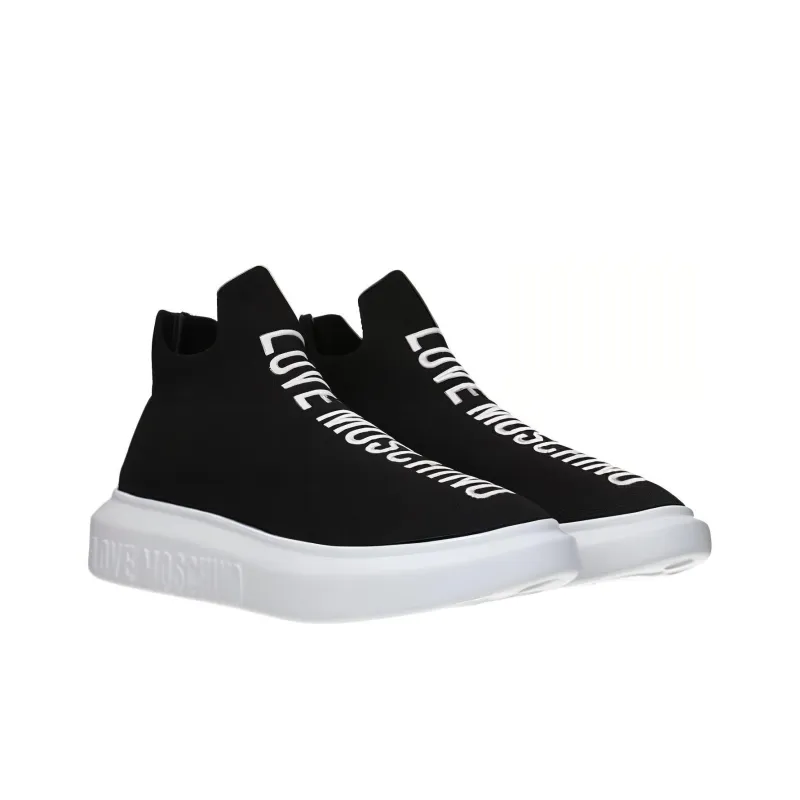 LOVE MOSCHINO Stylish Skateboarding Shoes Women's Black-2
