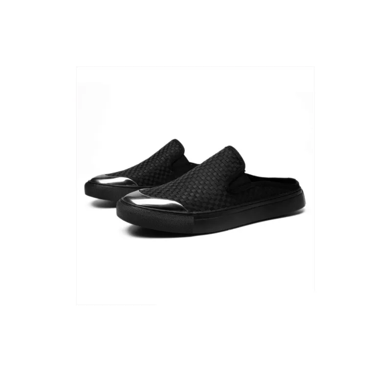 A Fairy Tale Of A Pair Of Shoes Wrap toe Slippers Men's Black-2