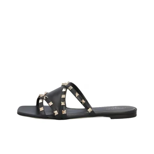 Valentino Garavani Rockstud Flat Sandals Women's