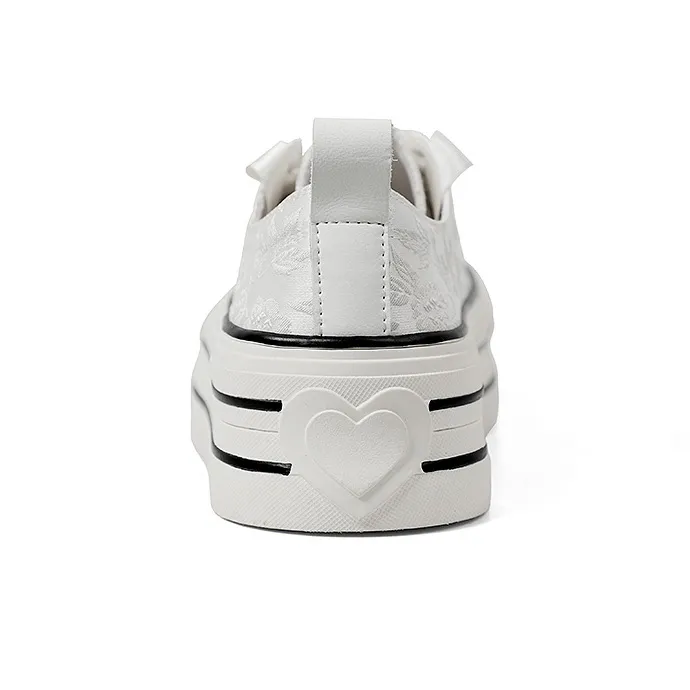 QIAONAI Low Top Skateboard Shoes Women's White-5