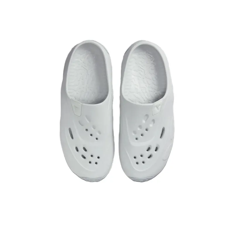 Jordan Roam Light Silver Light Pumice-3