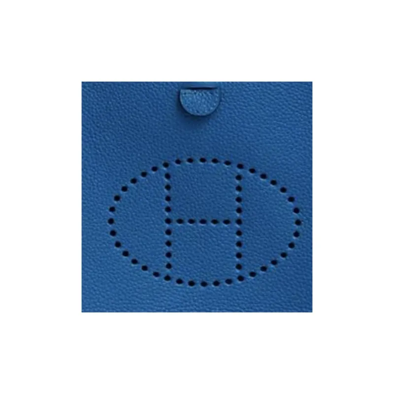 HERMES Evelyne Shoulder Bags-3