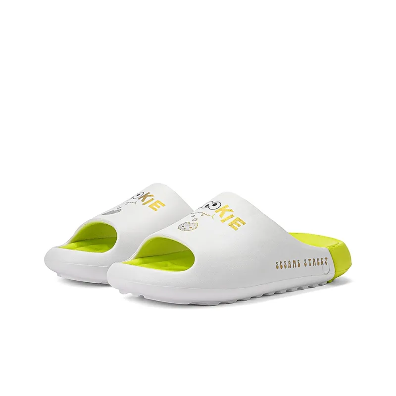 SESAME STREET Slide Slippers Medium Heel Unisex-7