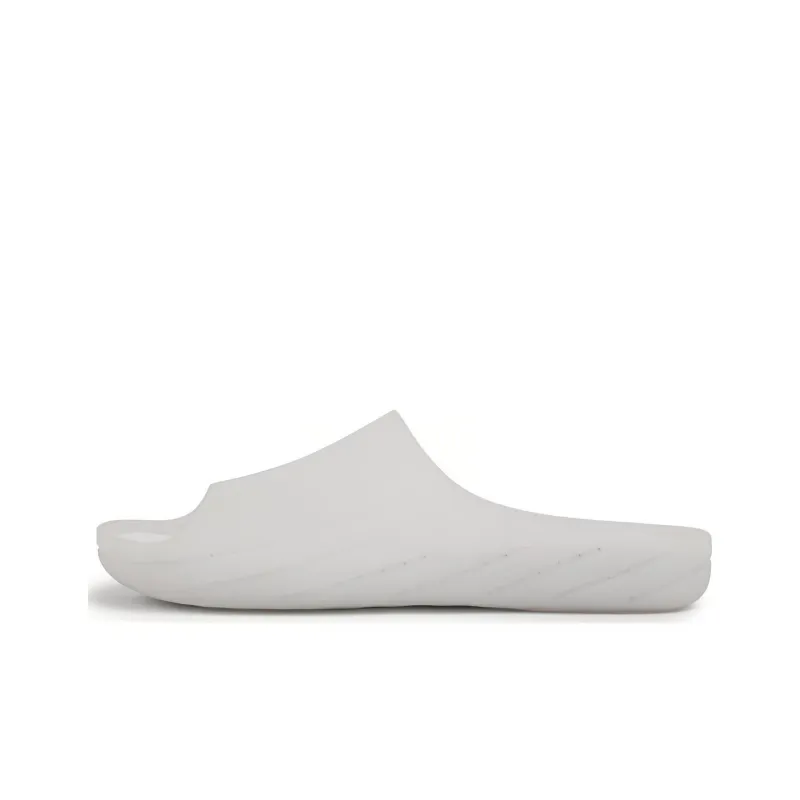 CAMPER Wabi Perforated Slides-0