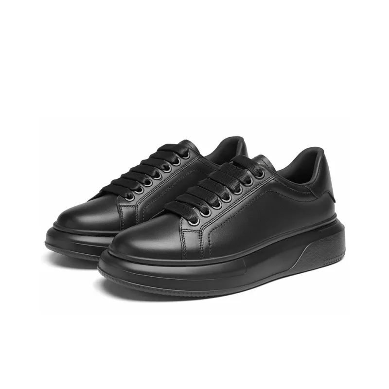 ROBERTA DI CAMERINO Low Top Skateboard Shoes Men's Black-2