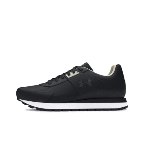 Under Armour Essential- Casual Shoes Men Low-Top Black/White