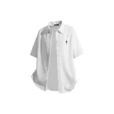 White (T-shirt)