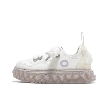 OETZI Ice Man Oz Low Top Athletic Shoes Skateboard Shoes Unisex White