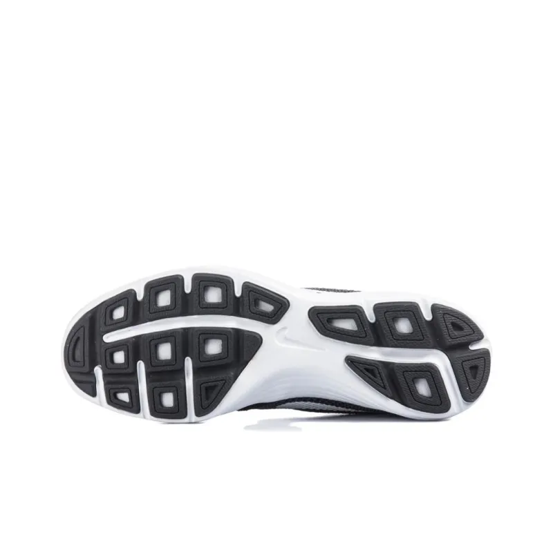 Nike Revolution 3 Black/White/Dark Grey-4