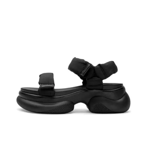 TOOMANYSHOES Beach Sandals Women's Black