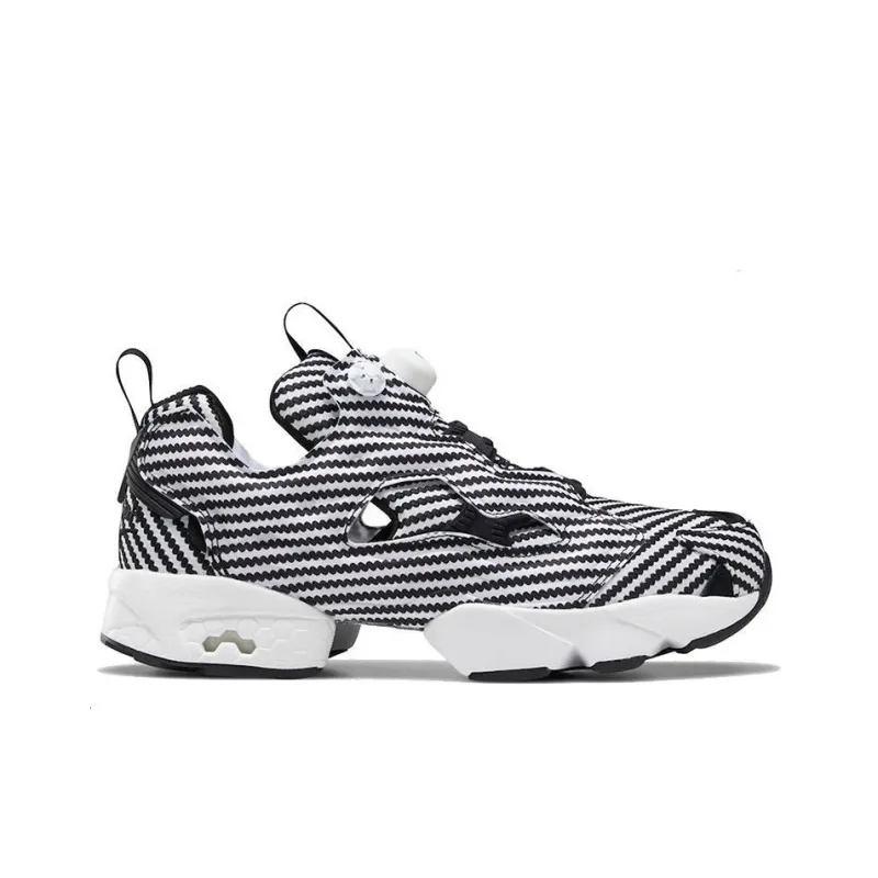Reebok Instapump Fury Carbon Fiber-1