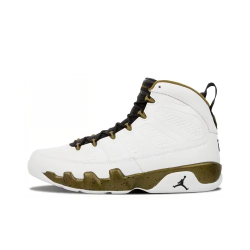 Jordan 9 Retro Statue