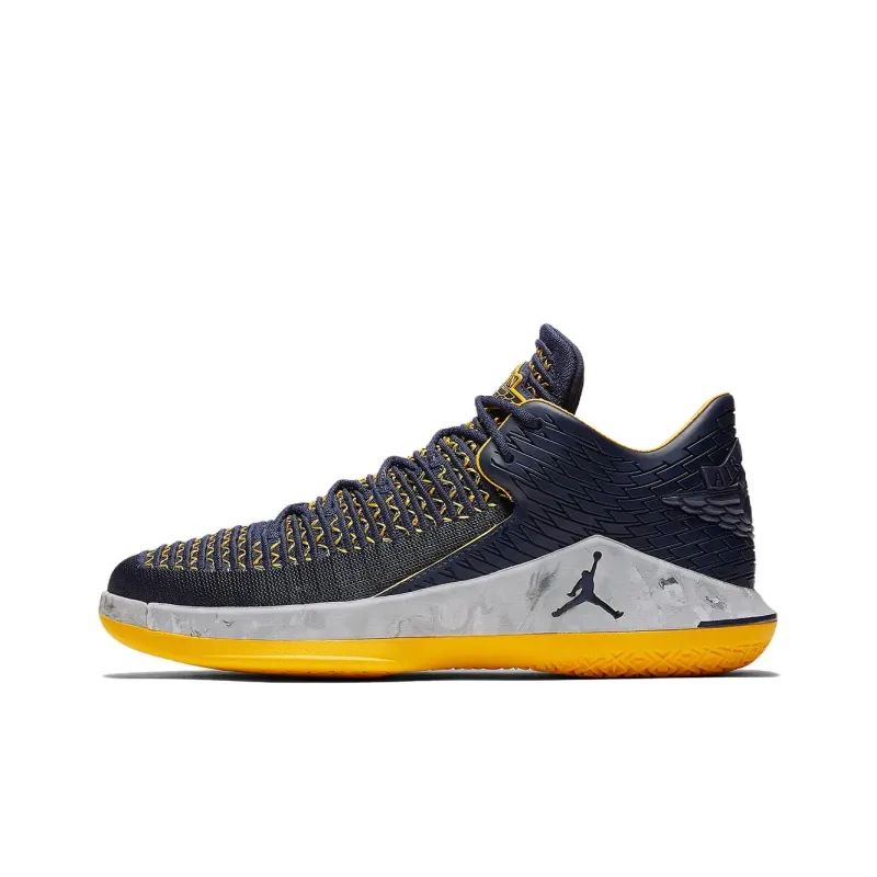 Air Jordan 32 Low PF 'Michigan Wolverines' Asia Version-0