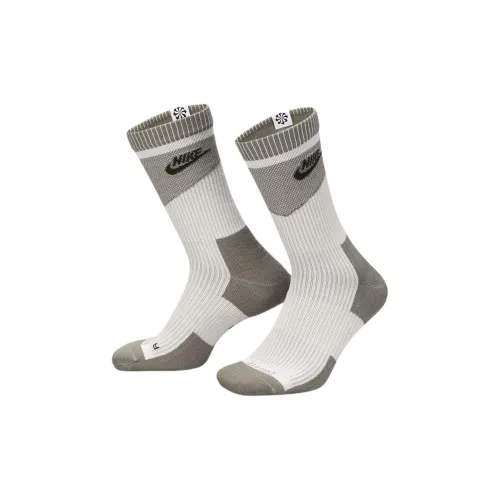 Nike Mid-Calf Socks Unisex 1 Pack Gray White