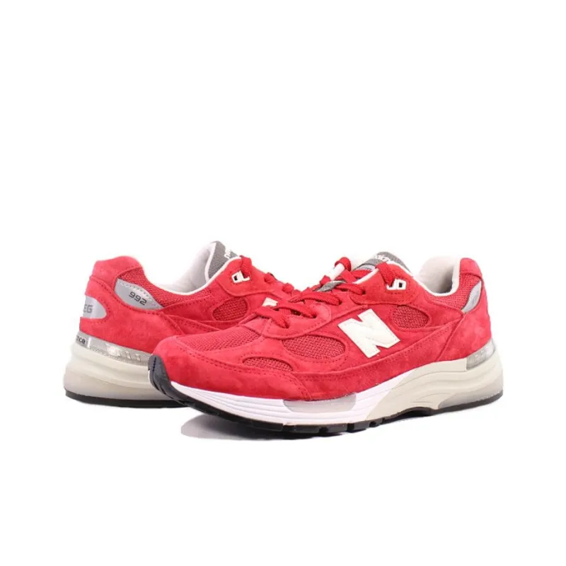New Balance 992 Kith Kithmas Red-2