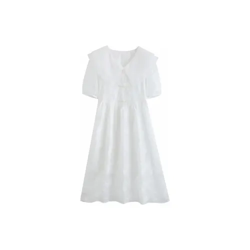 CHICCLO Short-Sleeved Dresses Women's White