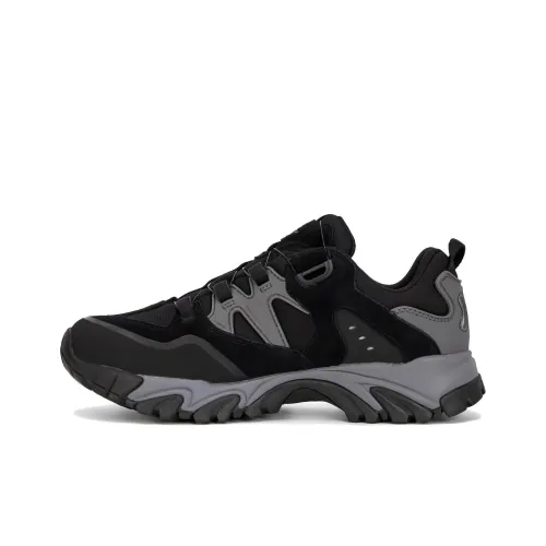 THE NORTH FACE Sierra Outdoor Shoes Unisex Low-Top Black