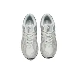 New Balance 2002R Tech Pockets Grey