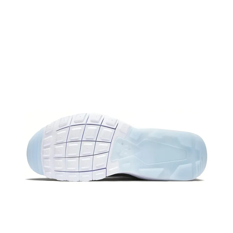 Nike Air Max Motion Low Black White Women's-4