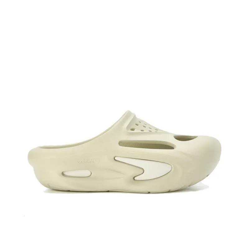 FILA FUSION Shell Slipper Slip Resistant Slide Slippers Women's Beige-1