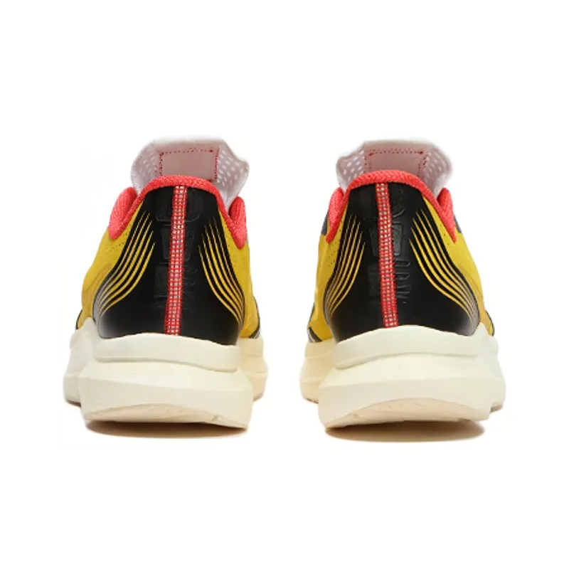 Saucony Endorphin Pro Diet Starts Monday Yellow Wolverine-3