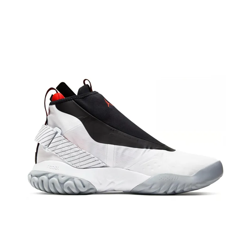 JORDAN Proto React Z 'White Bright Crimson'-1