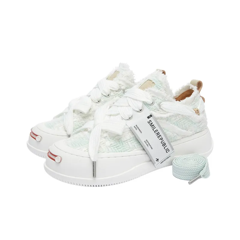 SMILEREPUBLIC Height Increasing Low-Top Canvas Shoes Unisex Light Cyan-2
