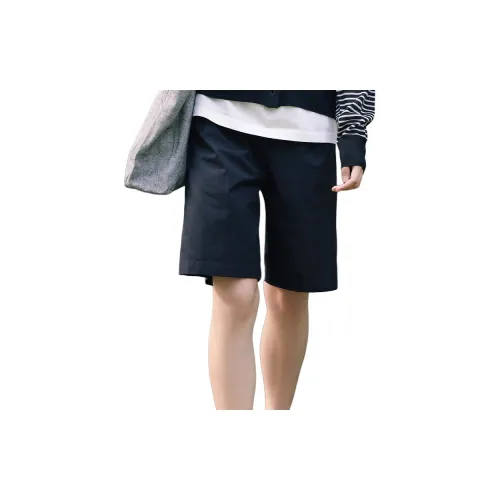 Asuka and new sake Casual Shorts Women's Black