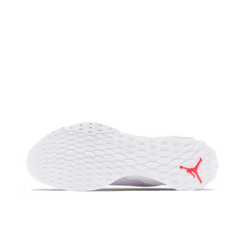 Jordan Zoom Trunner Ultimate White Flash Crimson-5