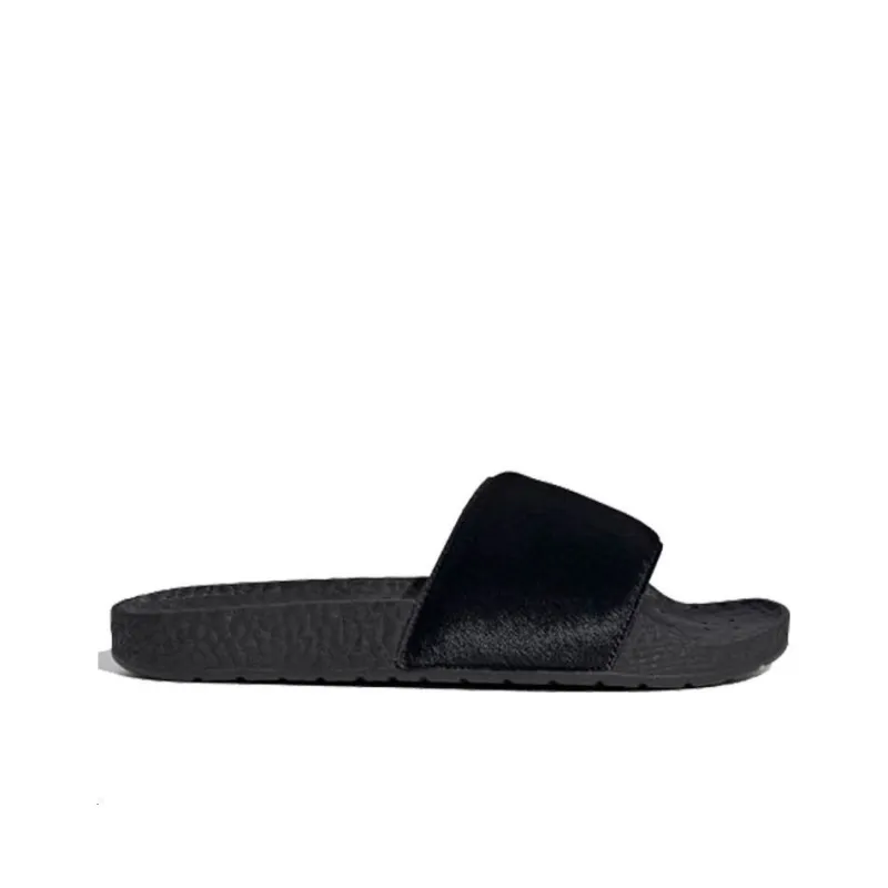 Adilette Boost Adidas Originals Slides 'Triple Black'-1