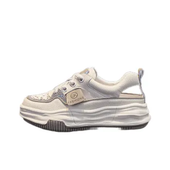 Help Clogs Women's