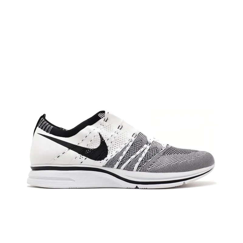Nike Flynit Trainer+ White Black-1