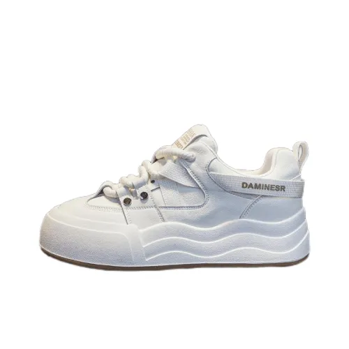 Help Anti Slip Wear Resistant Low Top Skateboard Shoes Women's