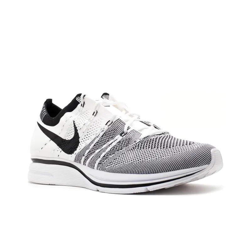 Nike Flynit Trainer+ White Black-2