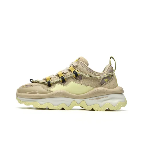 White Mountaineering X FILA FUSION QD96 Series Chunky Sneakers Women's Low-Top Khaki