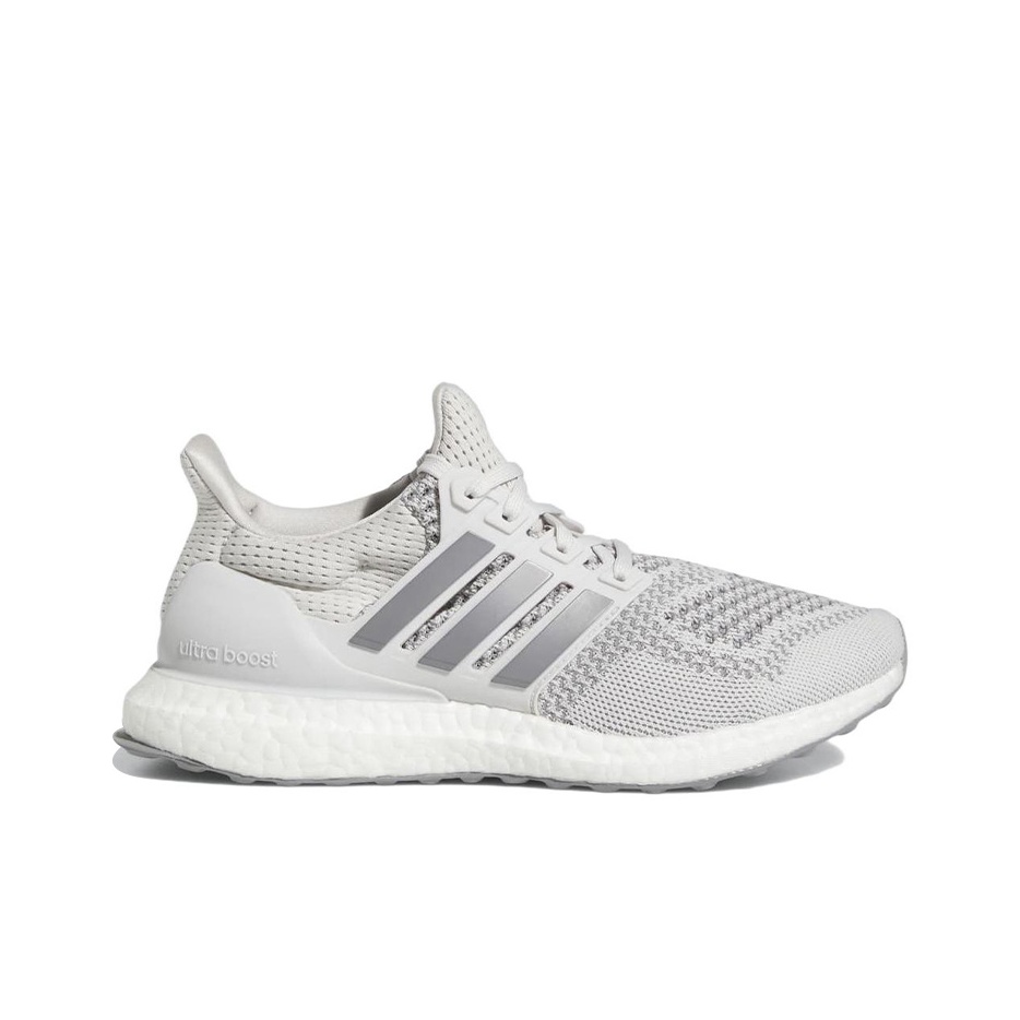 adidas ultra boost cloud white women's