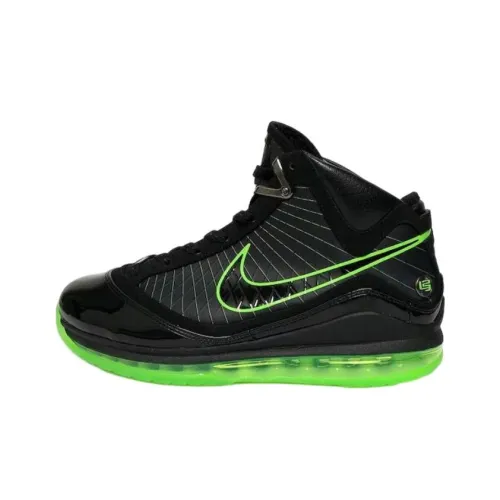 Nike Air Max LeBron 7 'Dunkman' Sneakers