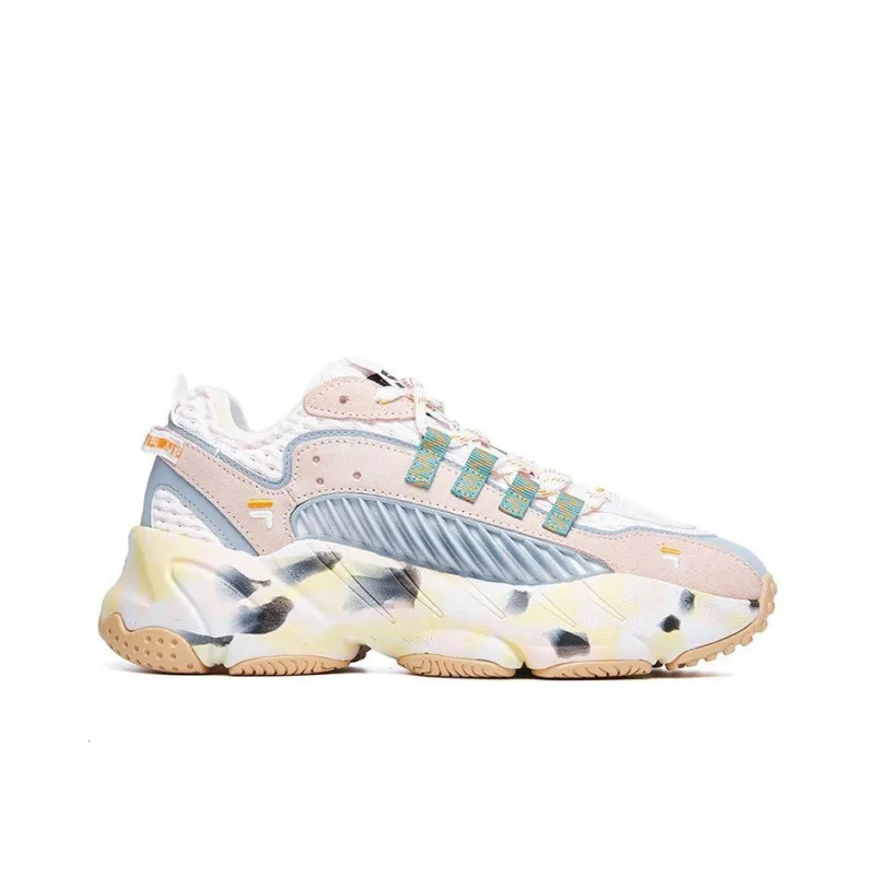 FILA FUSION ADE Anti Slip And Wear Resistant Breathable Low Top Running Shoes Women's Pink White-1
