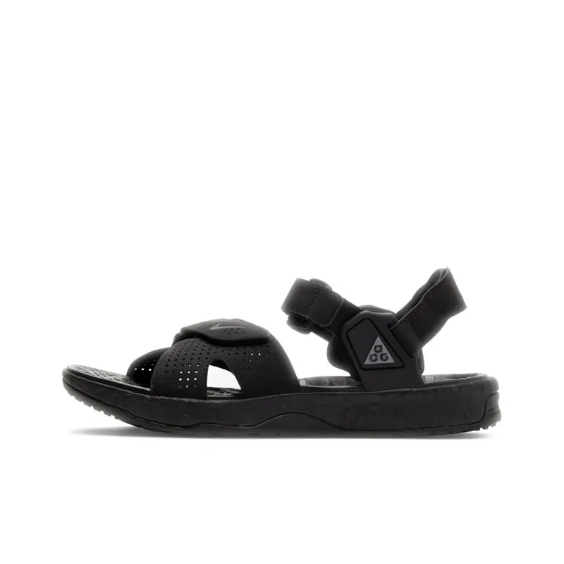 Nike Acg Air Deschutz Triple Black-0