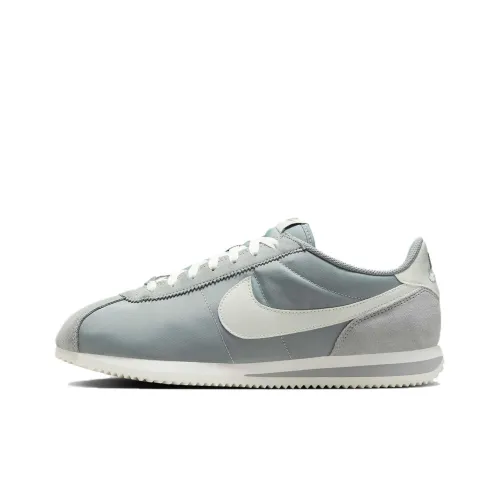 Nike Cortez Running Shoes Men Low-Top Gray Green