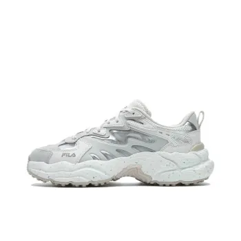 FILA Fern Sneakers Low Top Chunky Sneakers Women's Gray White