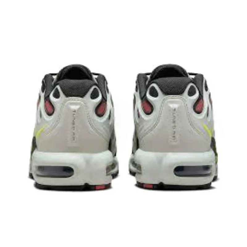 Nike Air Max Plus Drift Light Silver Volt-3