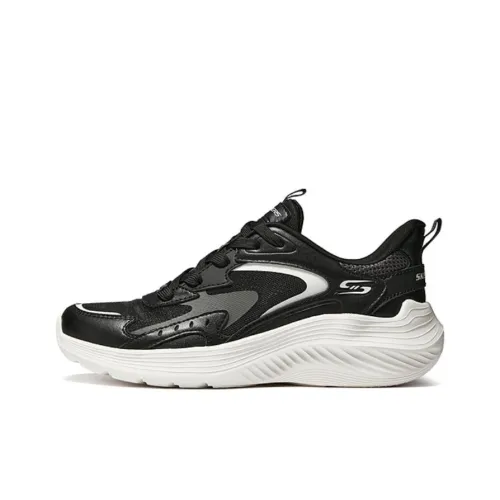 Skechers Lightweight Low Top Running Shoes Women's Black