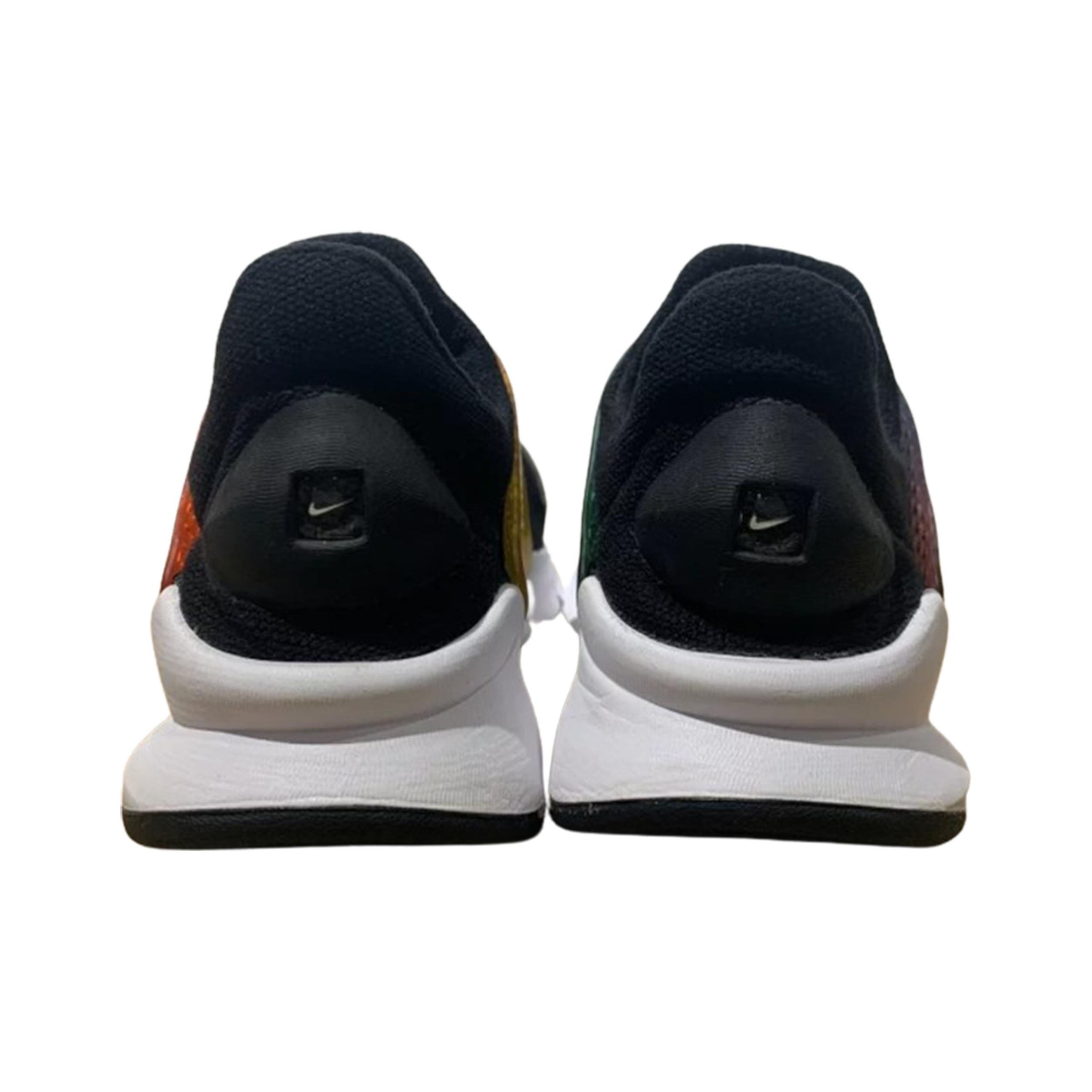 Nike sock dart be true on sale